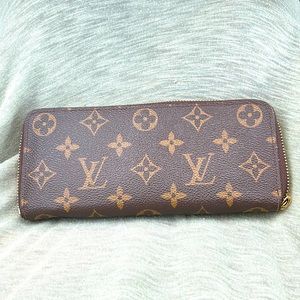 Louis Vuitton Clémence Wallet